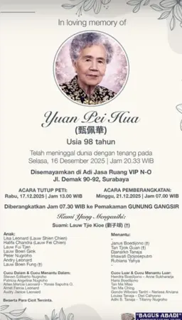 Yuan Lei Hua first banner